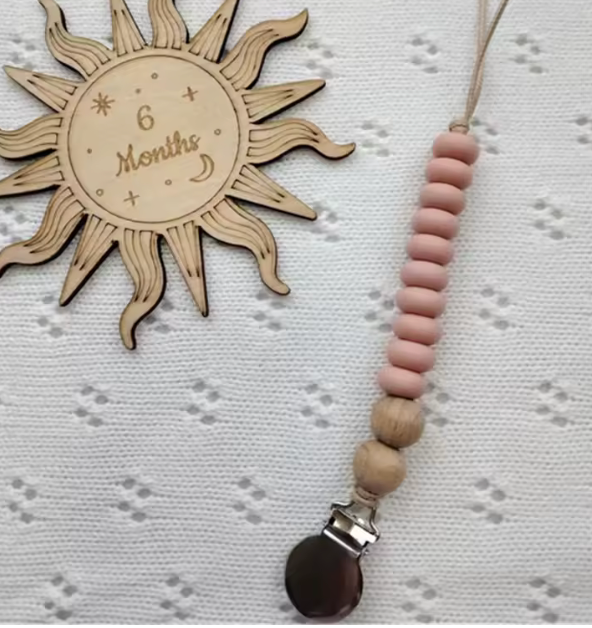 Flat Silicone & Wood Pacifier Clip